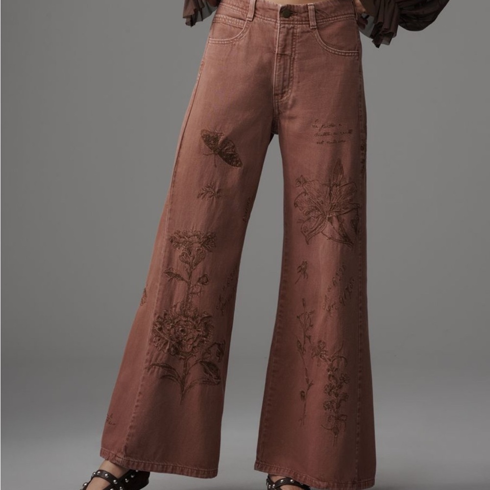 Pilcro Women's Floral Embroidered Flare Pants - Brown